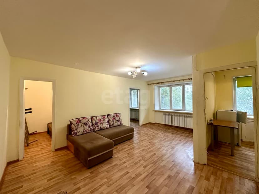 2 комн., 43 м², Хрущевка