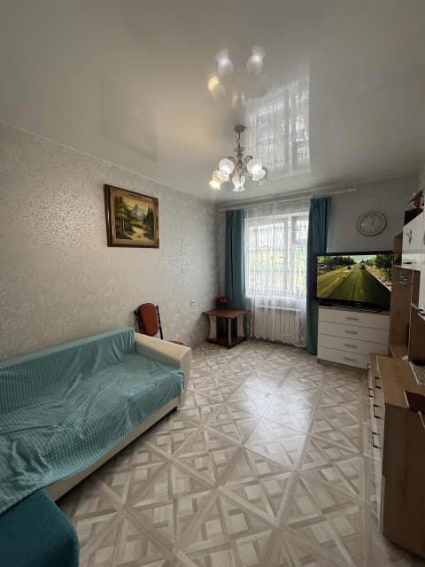1 комн., 40 м², Монолитно-каркасный, Крытый рынок 2