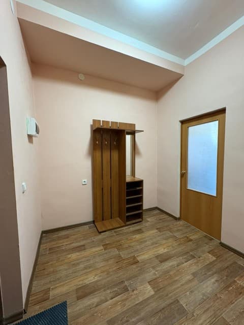 1 комн., 42 м², Блочный, Жатай 11