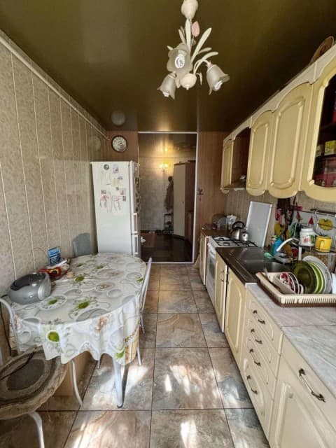 3 комн., 64 м², КПД, Областная больница, рынок "Манньыаттаах" 5