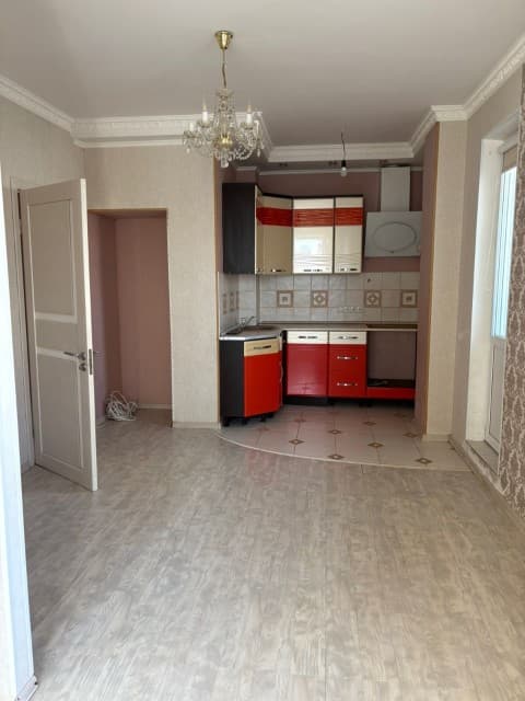 2 комн., 45 м², Блочный, Областная больница, рынок "Манньыаттаах" 6
