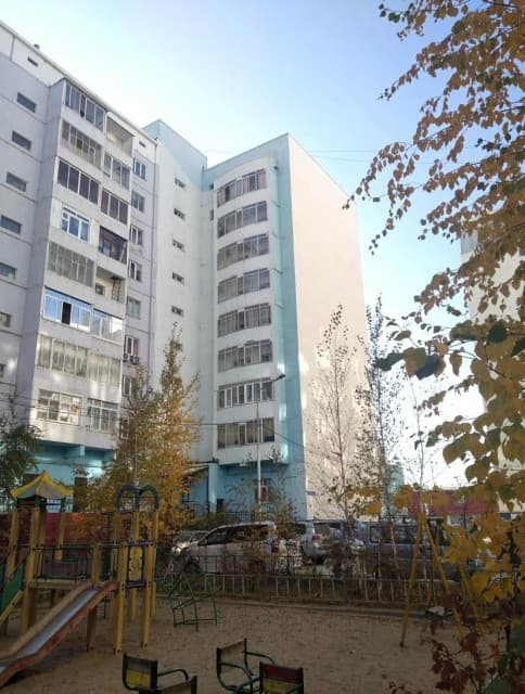 2 комн., Инд. планировка, Областная больница, рынок "Манньыаттаах" 16