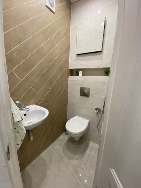 2 комн., 52 м², 112 серия, Крестьянский рынок, стадион "Туймаада" 18
