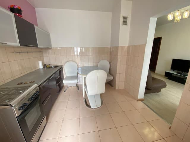 2 комн., 52 м², 112 серия, Крестьянский рынок, стадион "Туймаада" 4