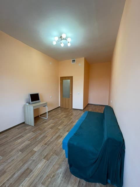 1 комн., 42 м², Блочный, Жатай 6