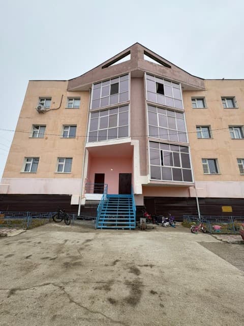 1 комн., 42 м², Блочный, Жатай 3