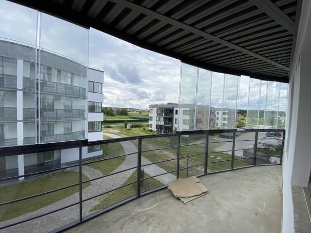 3 комн., 84 м², Блочный, Другие районы 18