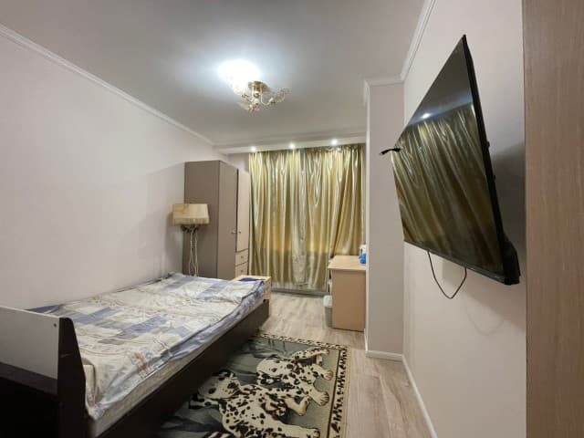 2 комн., 55 м², Инд. планировка, Кинотеатр Лена 5