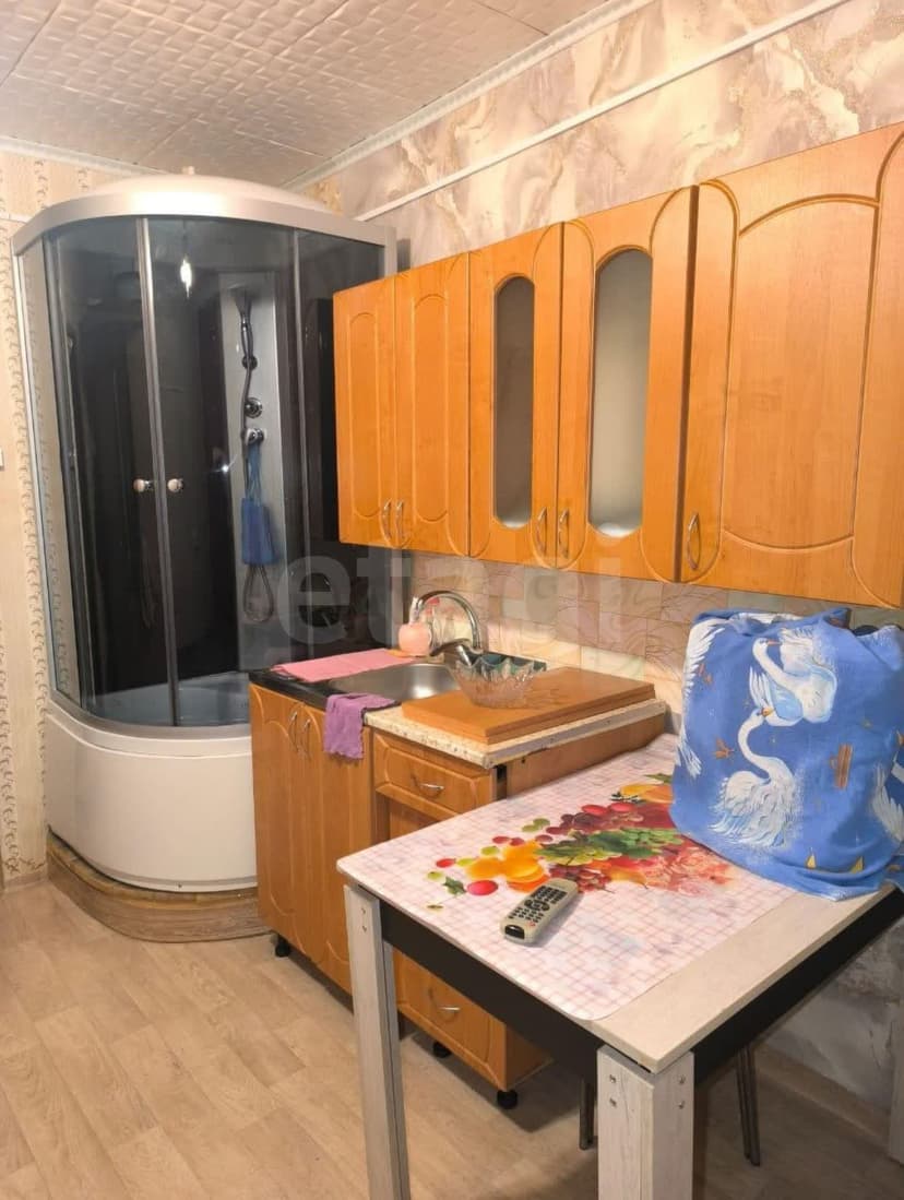 Студия, 12 м², Дерев. б/у 6