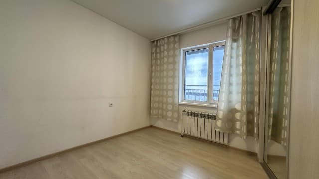 2 комн., 50 м², Монолитно-каркасный, Областная больница, рынок "Манньыаттаах" 4