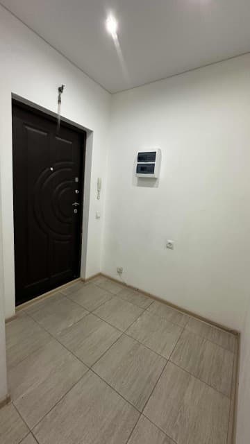 2 комн., 50 м², Монолитно-каркасный, Областная больница, рынок "Манньыаттаах" 11