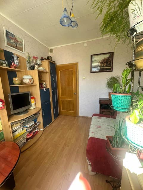 3 комн., 85 м², Инд. планировка, Апельсин 10