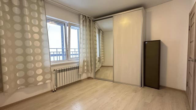 2 комн., 50 м², Монолитно-каркасный, Областная больница, рынок "Манньыаттаах" 5