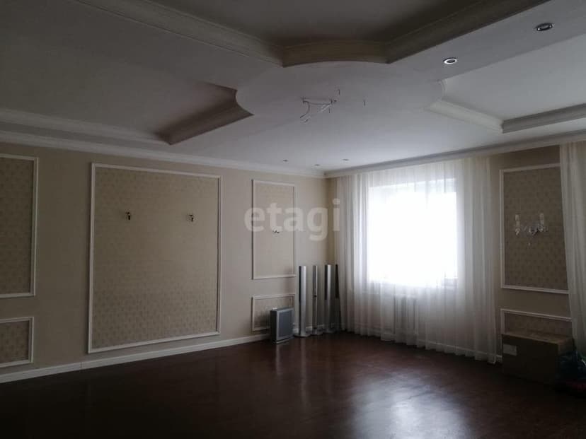 4 комн., 198 м², Инд. планировка