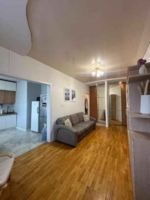 3 комн., 80 м², 112 серия, 202 мкрн. 6