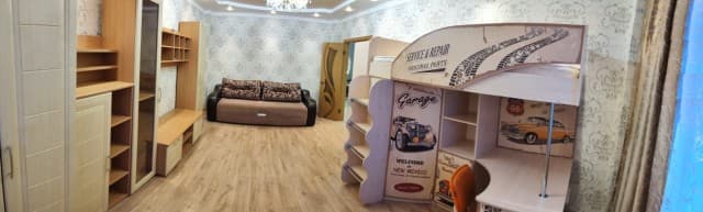2 комн., 82 м², Инд. планировка, Областная больница, рынок "Манньыаттаах" 11