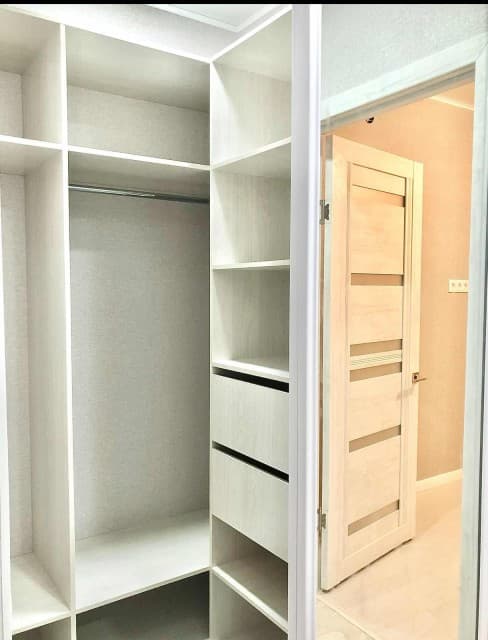1 комн., 35 м², 112 серия, Крестьянский рынок, стадион "Туймаада" 5
