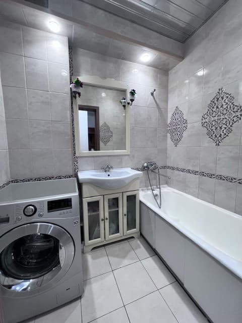 2 комн., 61 м², Монолитно-каркасный, Прометей, ЖК 10