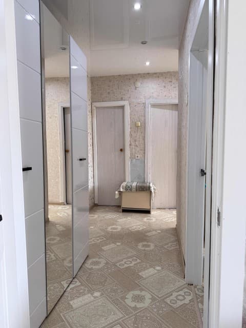 2 комн., 43 м², Блочный, Автодорожная 6