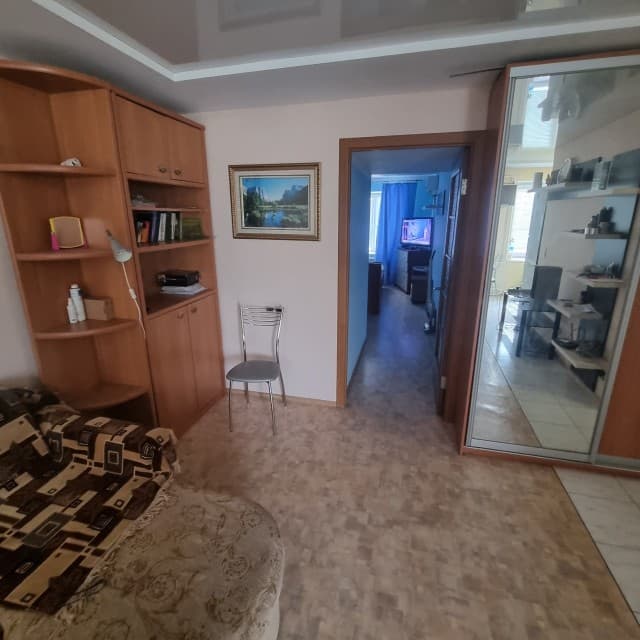 2 комн., 45 м², Блочный, Дом быта 3