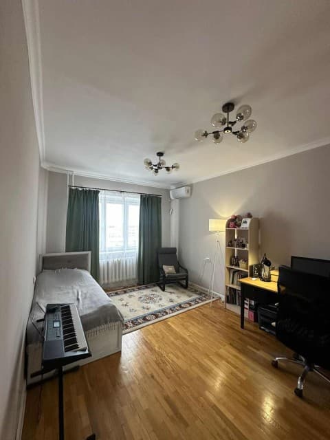 3 комн., 80 м², 112 серия, 202 мкрн. 3