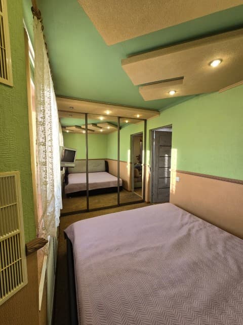 3 комн., 51 м², Блочный, Авиапорт 10