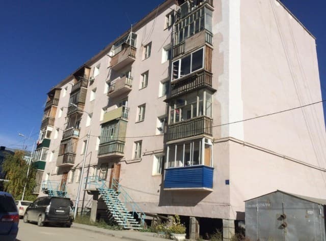 1 комн., 37 м², Инд. планировка, Дом быта 6