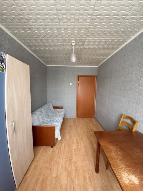 3 комн., КПД, 202 мкрн. 11