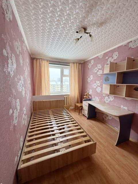 3 комн., КПД, 202 мкрн. 8