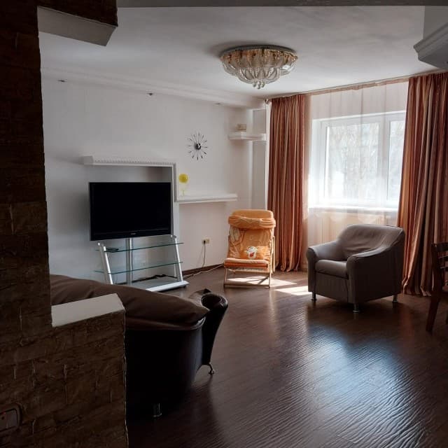 4 комн., 215 м², Монолитно-каркасный, Крестьянский рынок, стадион "Туймаада" 6