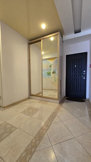 3 комн., 94 м², Блочный, Апельсин 6