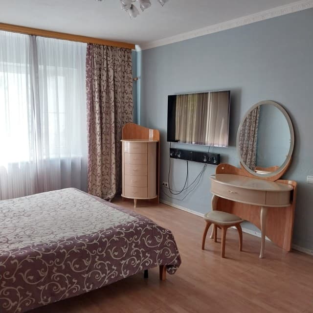 4 комн., 215 м², Монолитно-каркасный, Крестьянский рынок, стадион "Туймаада" 17