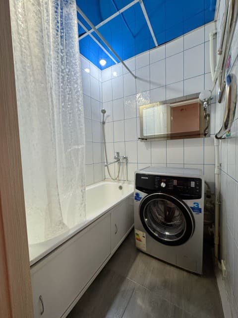 3 комн., КПД, 202 мкрн. 14