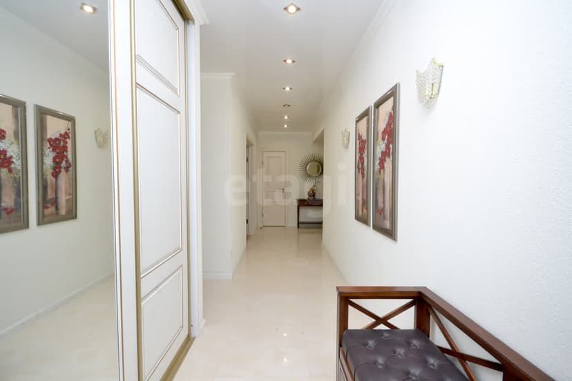 3 комн., 87 м², Инд. планировка 2