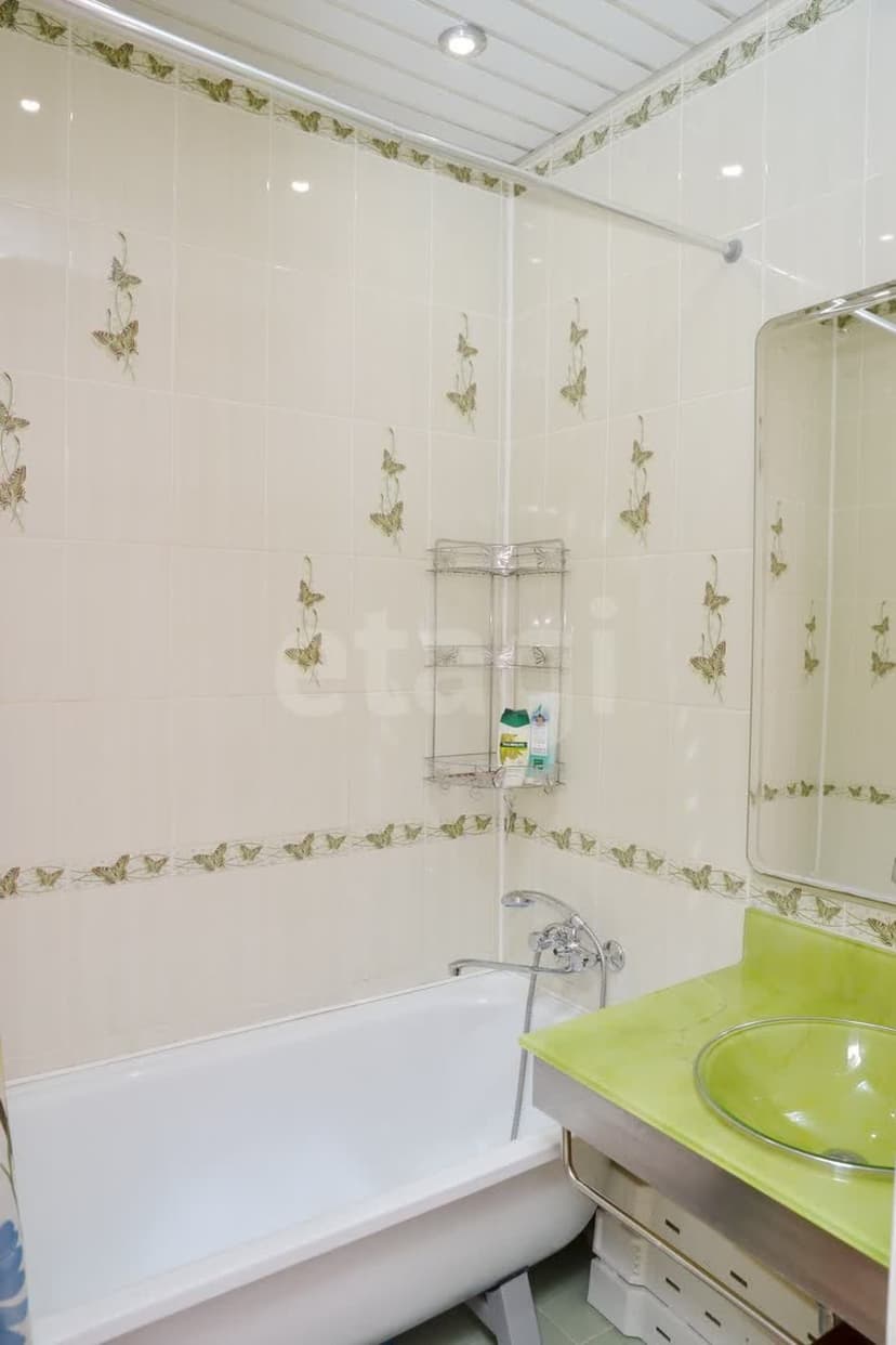 3 комн., 73 м², Инд. планировка 7