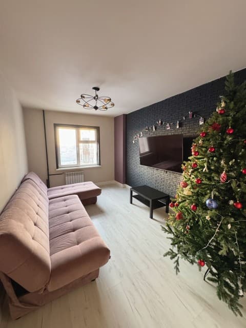 2 комн., 52 м², Монолитно-каркасный, Рынок Столичный 7