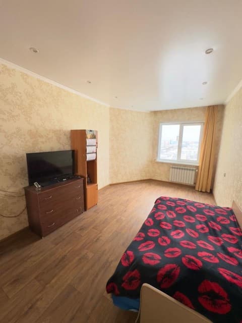 1 комн., 36 м², Монолитно-каркасный, Апельсин 3