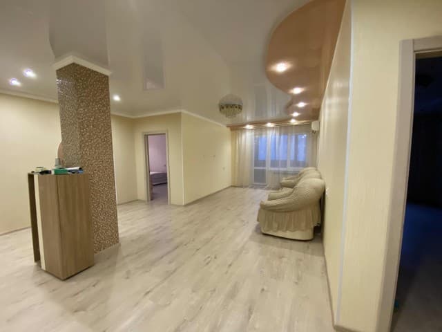 4 комн., 130 м², Монолитно-каркасный, 31 школа 3