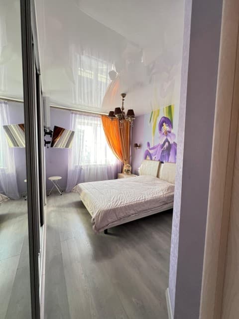 2 комн., 65 м², Монолитно-каркасный, Центр - район пл. Дружбы 12