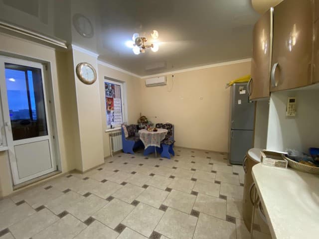 4 комн., 130 м², Монолитно-каркасный, 31 школа 6
