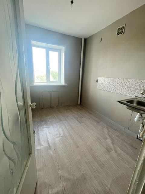 2 комн., 53 м², Блочный, Улус 6