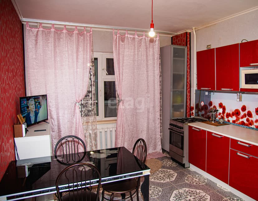 2 комн., 65 м², Монолитно-каркасный 2