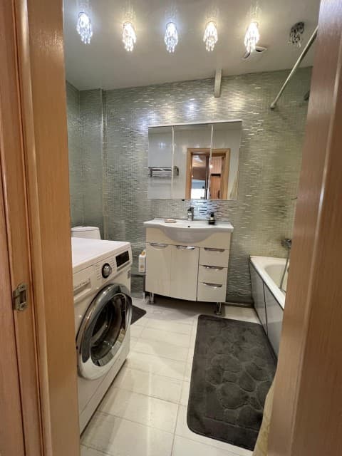 2 комн., 65 м², Монолитно-каркасный, Центр - район пл. Дружбы 14