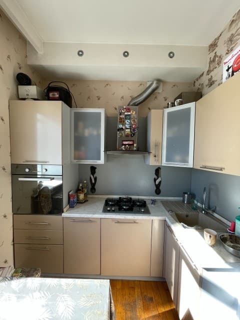 3 комн., 70 м², Инд. планировка, Центр - район пл. Орджоникидзе 3