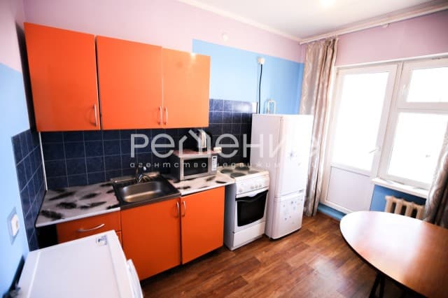 1 комн., 33 м², Монолитно-каркасный, Рынок Столичный 2
