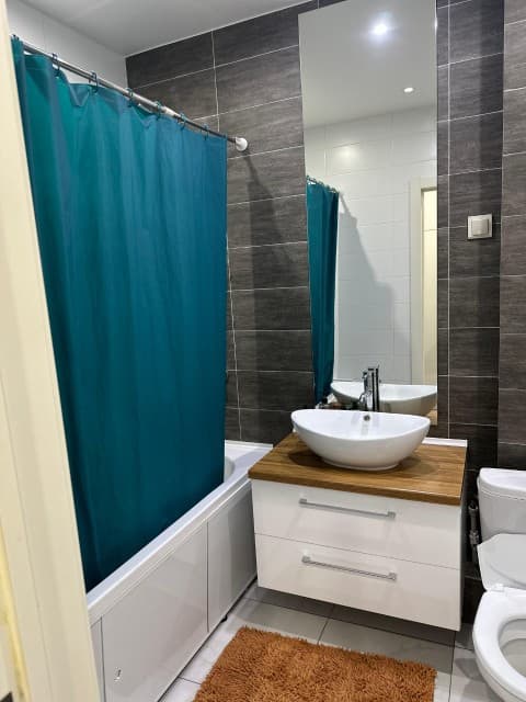 1 комн., 43 м², Инд. планировка 2