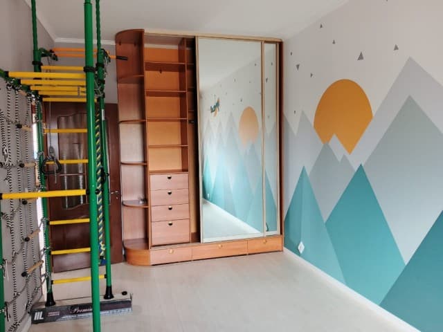 3 комн., 93 м², Монолитно-каркасный, Сахацирк 12