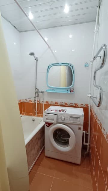 2 комн., 48 м², КПД, Автовокзал 8
