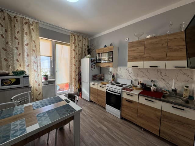 3 комн., 74 м², Инд. планировка, Звездный