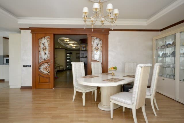 Больше 4 комн., 270 м², Инд. планировка, Центр - район пл. Ленина 12
